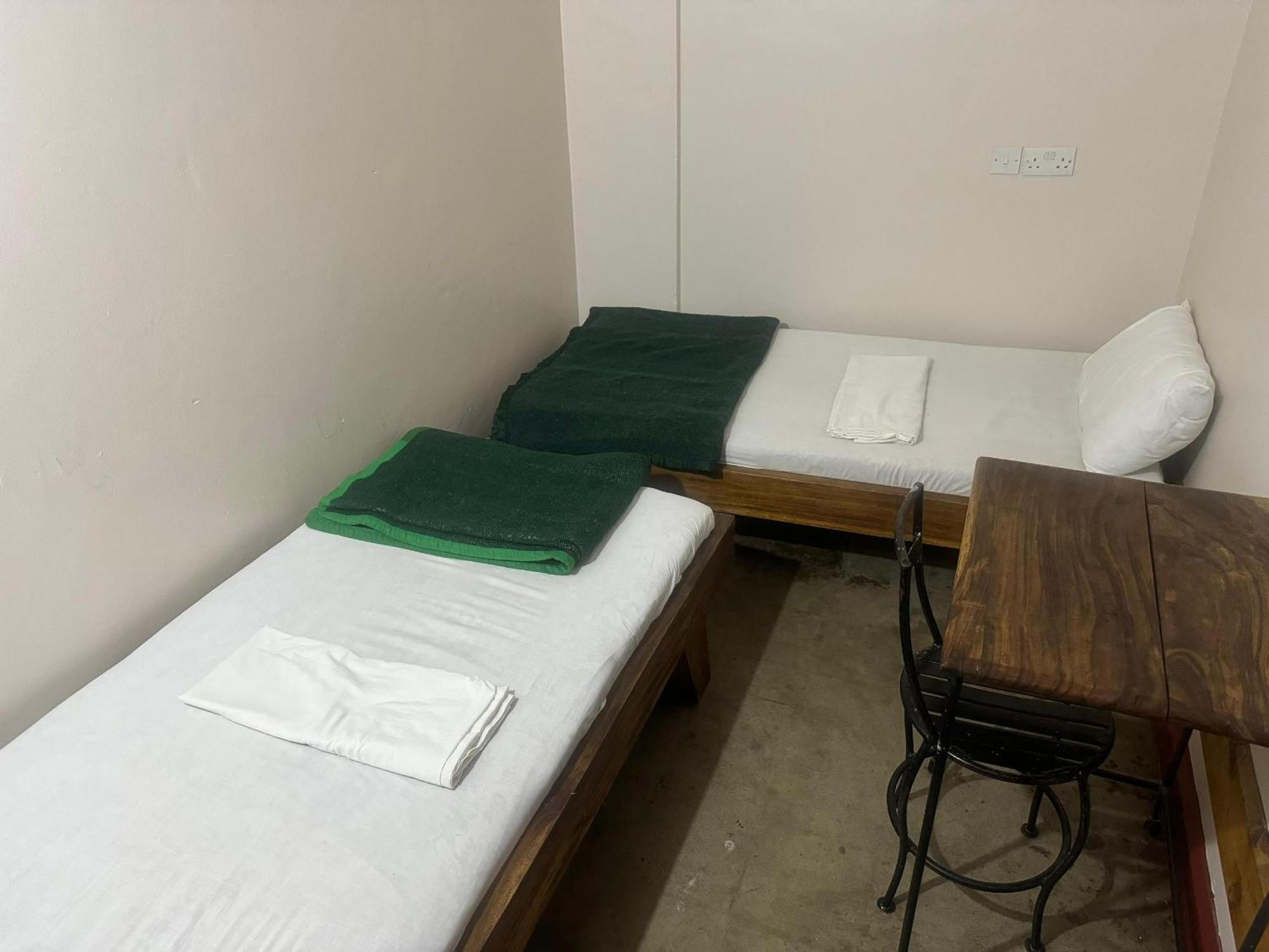 Arusha Backpackers Hotel Екстер'єр фото